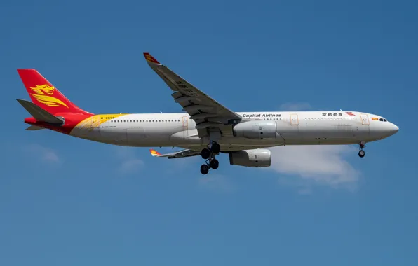 Airbus, A330-300, Capital Airlines