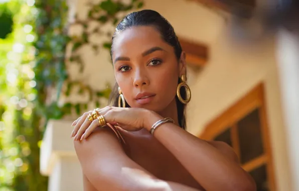 Young, focus, ring, brunette, looking, necklace, earring, thin