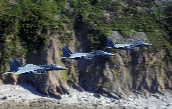 Картинка скалы, полёт, F-15, звено, истрибители