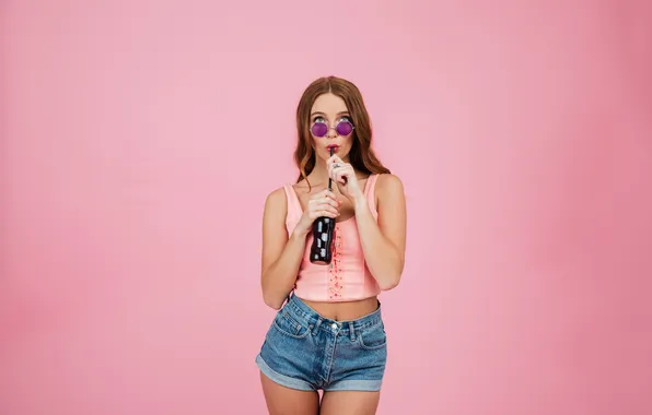 Shorts, woman, beautiful, redhead, cute, sunglasses, tank top, denim