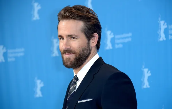 Фон, портрет, костюм, Райан Рейнольдс, Ryan Reynolds, актёр