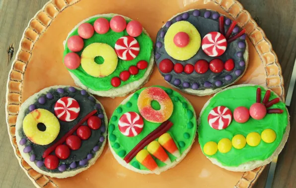 Картинка цветные, еда, конфеты, сладости, рожицы, печеньки, веселые