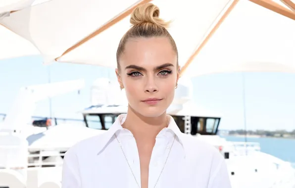 Картинка взгляд, поза, модель, макияж, актриса, hair, Cara Delevingne, Кара Делевинь