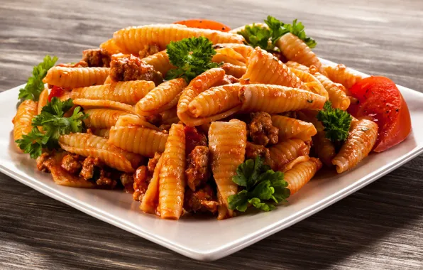 Мясо, овощи, макароны
