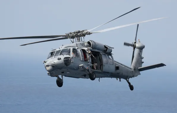 Море, вертолёт, пулемёт, MH-60S