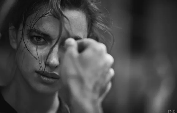 Irina Shayk, portrait, Peter Lindbergh, black white