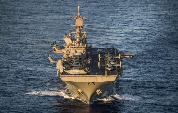 Корабль, десантный, Универсальный, USS America, (LHA 6)