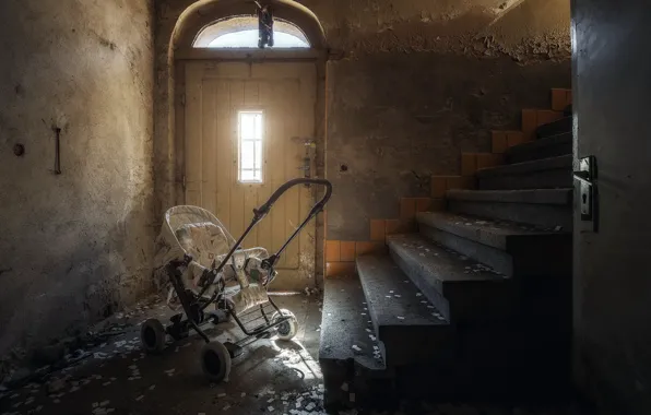 Картинка дверь, лестница, коляска