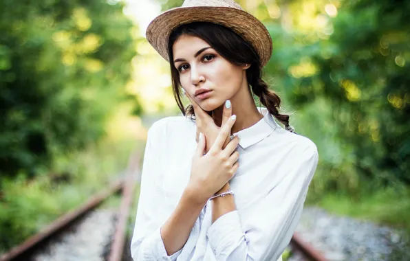 Картинка girl, Model, hat, photo, eyes, lips, face, brunette