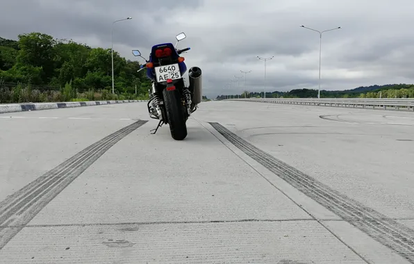 Прощание, HONDA CB 1300, Васильковый бриз