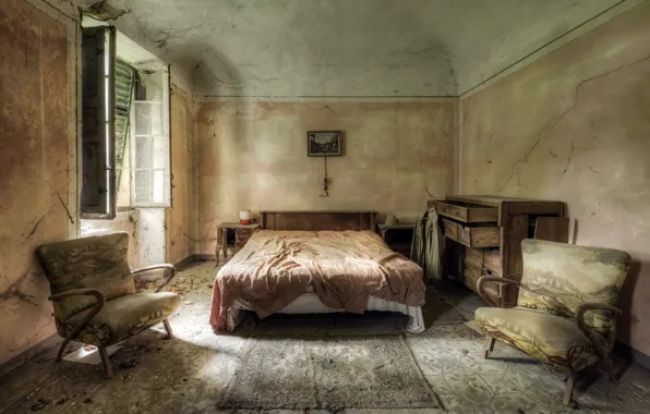 Комната, кровать, окно