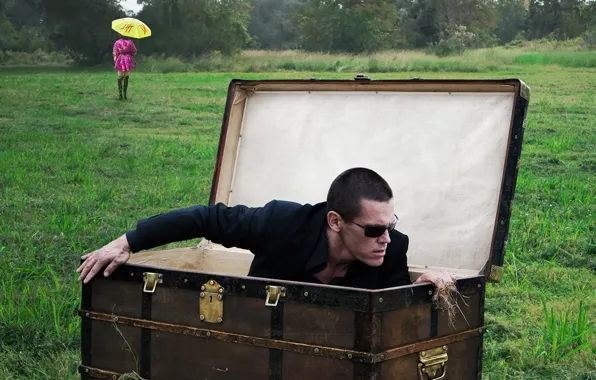 Зонт, знаки, сундук, Josh Brolin, Oldboy, Олдбой, Film district, Спайк Ли