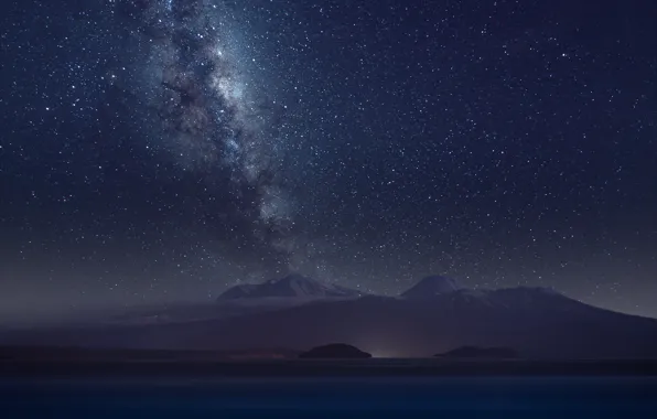 Картинка космос, звезды, горы, ночь, млечный путь