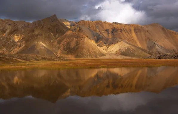 Облака, Исландия, водоём, отражение в воде, красивый пейзаж, Patrick, Orange mountains, Оранжевые горы