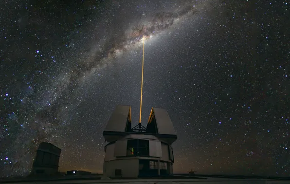 Млечный Путь, Чили, обсерватория, shines on Paranal Centre, The Milky Way, Laser Towards