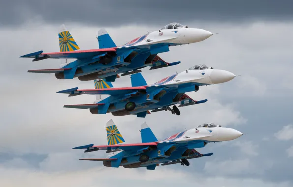 Картинка истребители, истребитель-перехватчик, Су-27П, Русские Витязи, Сухой Су-27