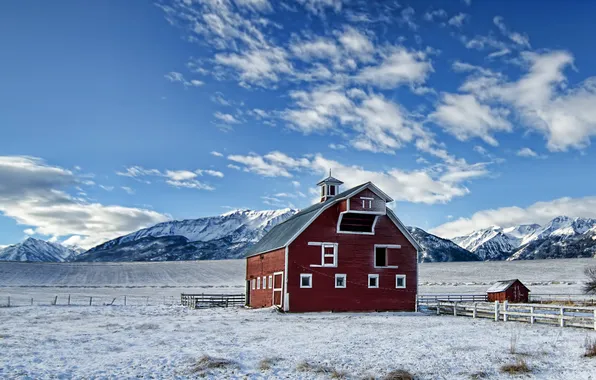 Картинка зима, поле, пейзаж, горы, дом