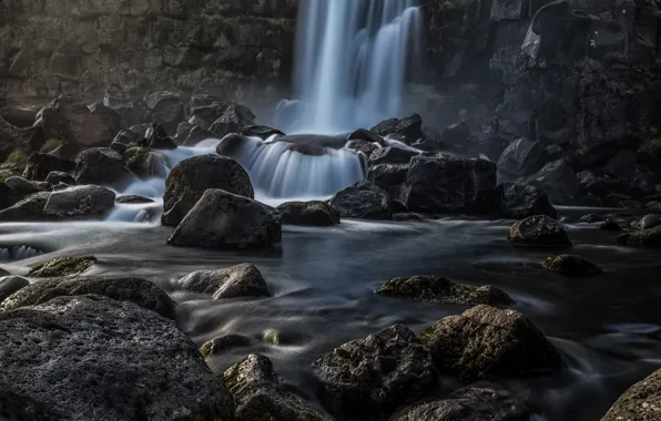 Картинка брызги, скала, камни, водопад, поток, Исландия