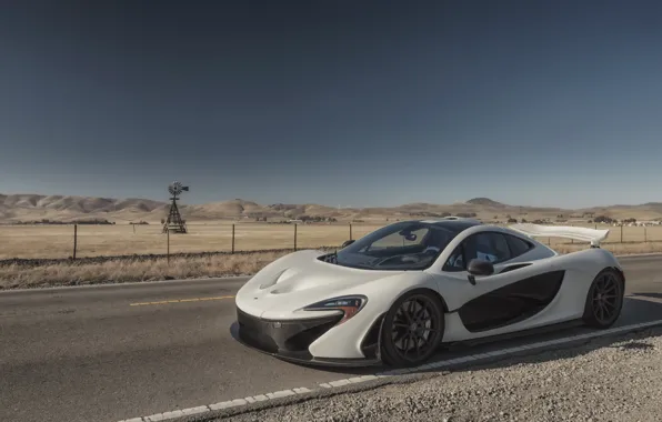 Картинка white, road, field, mclaren