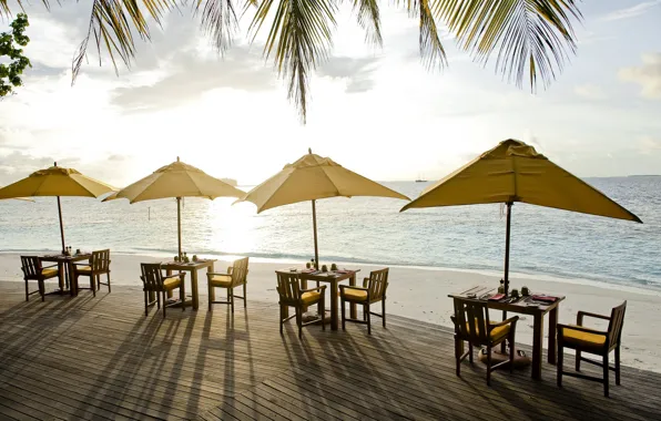 Море, пляж, ресторан, restaurant on the beach