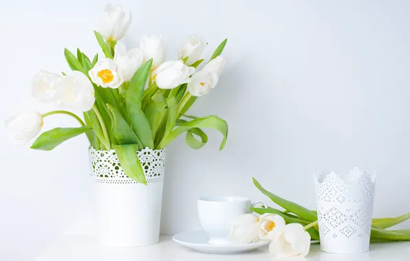 Картинка листья, цветы, весна, чашка, тюльпаны, ваза, белые, блюдце