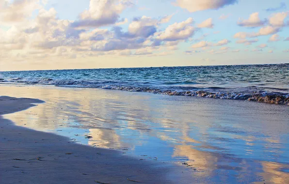 Картинка песок, волны, облака, океан, прибой, Доминикана, доминиканская республика