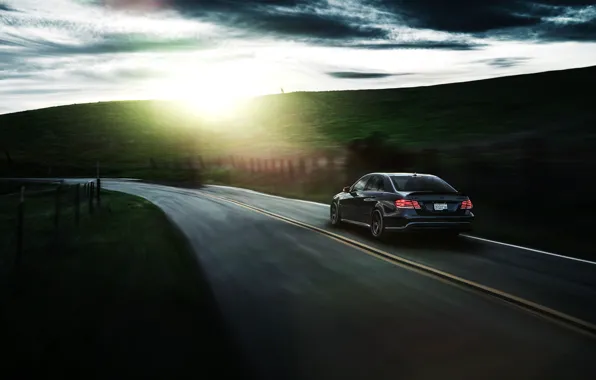 Картинка Mercedes-Benz, Nature, California, Motorsport, Summer, Sonic, E63, Rear