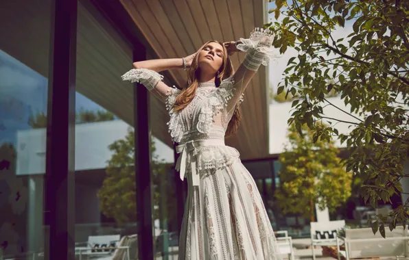 Картинка девушка, солнце, поза, фигура, платье, красотка, Josephine Skriver