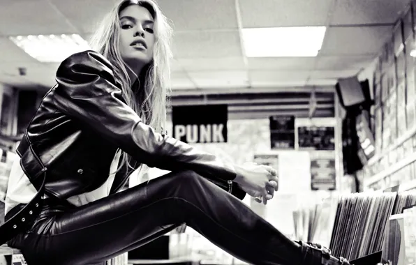 Monochrome, model, leather, vinyl, erotic, blonde, store, slim