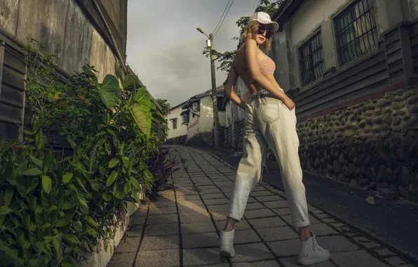 Девушка, город, улица