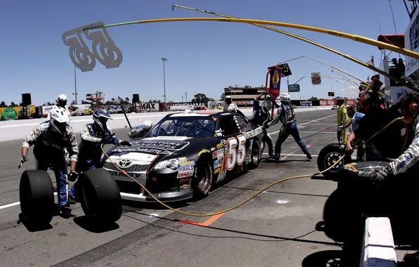 Camry, nascar