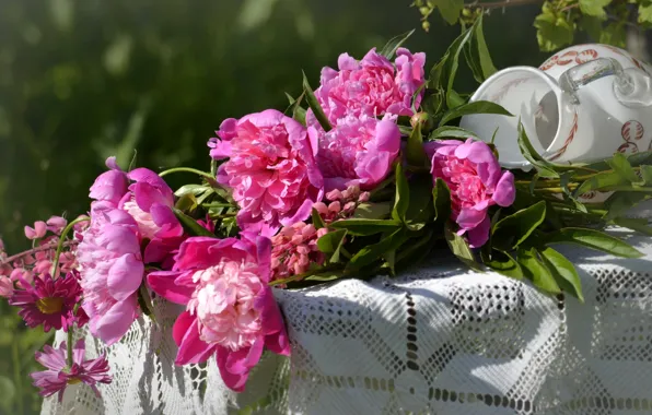 Картинка ваза, розовые, пионы