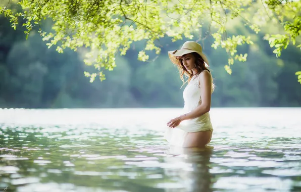 Лето, вода, девушка, свет, река, тепло