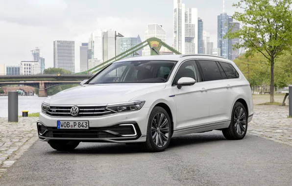 Картинка город, Volkswagen, универсал, GTE, Passat, Variant, 2019