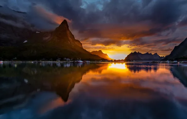 Картинка пейзаж, закат, горы, озеро, Norway, Reine