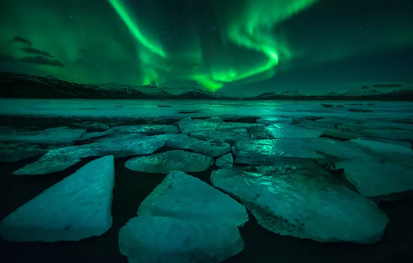 Свет, ночь, лёд, северное сияние, Исландия