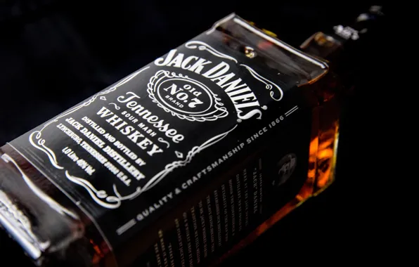 Картинка бутылка, glass, виски, whiskey, one, Jack, bottle, Jack Daniels