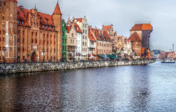 River, water, building, gdansk