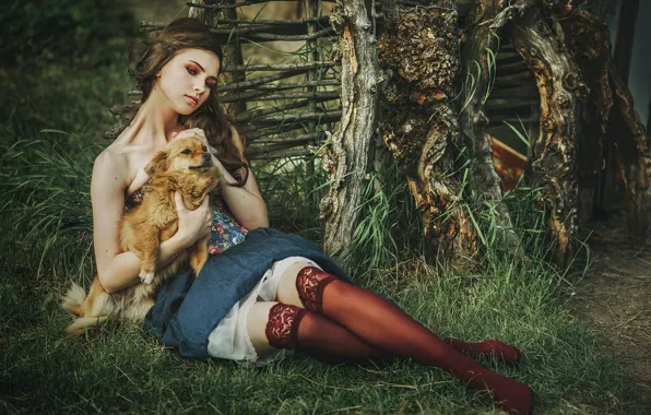 Девушка, природа, собака, чулки, ножки, Cristina Venedict
