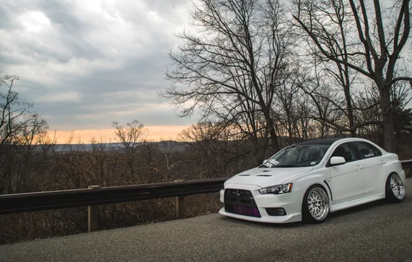 Дорога, белый, солнце, деревья, white, wheels, диски, mitsubishi