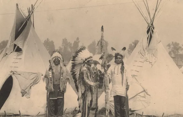 Native american, first people, Black Foot, Big Eagle, Sioux. Three members of the Sioux tribe …