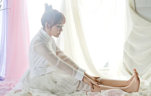 Girl, Legs, Beautiful, Sexy, Asian, Bed, Kpop, Cute