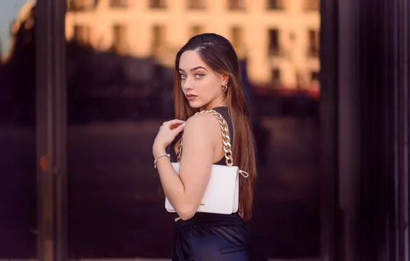 Взгляд, девушка, поза, фото, волосы, макияж, шатенка, сумка