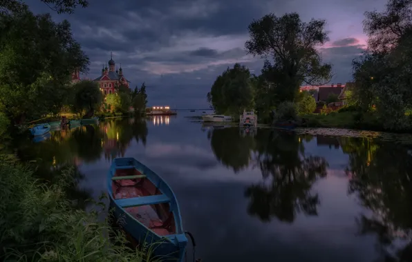 Картинка пейзаж, ночь, природа, отражение, река, лодки, храм, берега