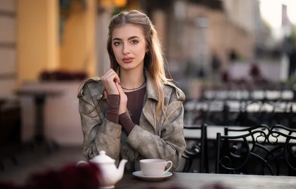 Взгляд, девушка, поза, руки, куртка, кружка, длинные волосы, Дмитрий Шульгин