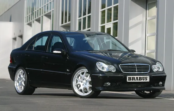 Mercedes-Benz, Brabus, седан, W203, C-Class, второе поколение, 5.8-литров, V8 двигатель