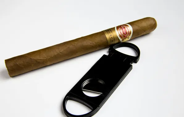 Сигара, Romeo y Julieta, сигарный нож