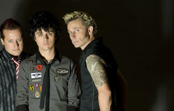 Green day, mike dirnt, billie joe armstrong, tre cool
