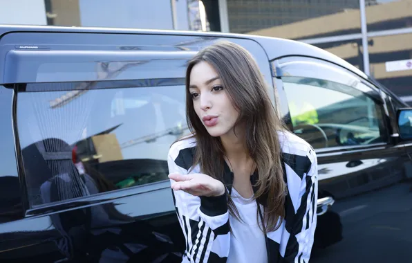 Картинка авто, девушка, Celine Farach