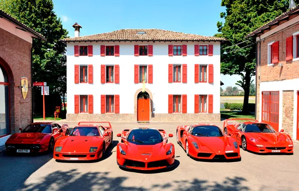Картинка авто, машины, красный, дом, окна, Ferrari, red, Ferrari Enzo